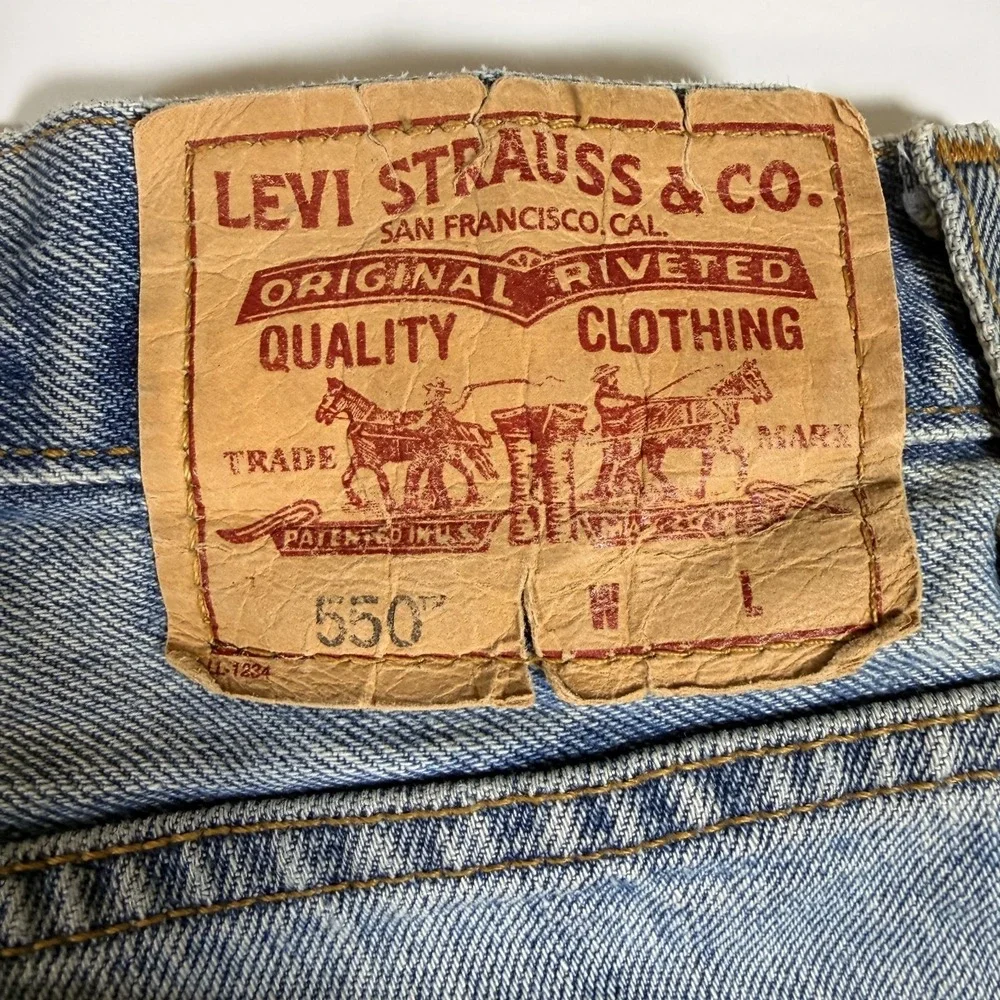 Levi's 550 Jeans Mens 46x32 Blue Denim Red Tab Medium Wash Relaxed Fit Grunge